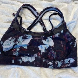 Lululemon sports bras